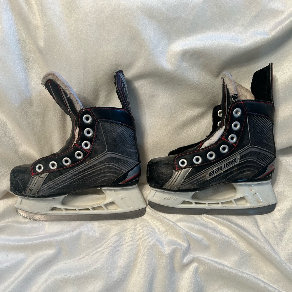 Bauer Vapor X200 Youth Hockey Skates size 11 - NO LACES